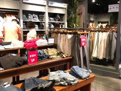 -Hollister(广州天环广场店)