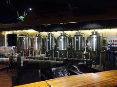 -40+精酿啤酒俱乐部(国投财富广场店)