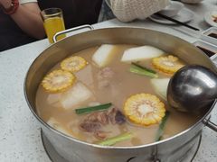 -肥仔文澳门猪骨煲(南京西路店)