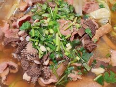 -谢老五跷脚牛肉·非遗传承店