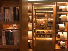 -思南书局(复兴中路店)