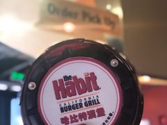 -The Habit Burger Grill 哈比特汉堡(复兴soho店)