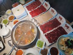 -左庭右院鲜牛肉火锅(浦江欢乐颂店)