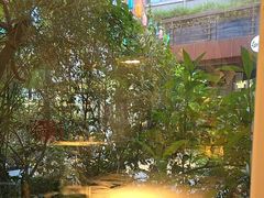 -春树下·树屋花房西餐厅(罍街AS1980店)