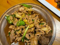 -隔壁老王·家常云南菜(花巷店)