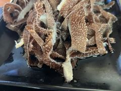 -果松木炭酸菜铜火锅·外婆参鸡汤