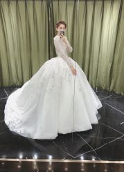 -拉瑞娜LaReine婚纱礼服高级定制