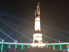 -老码头黑皮肘子锅包肉(赣水路店)