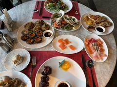 -锦厨国际自助餐厅 · 云端景观 (昆明索菲特大酒店)