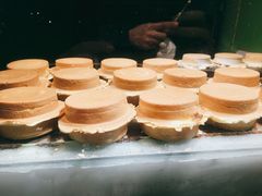 -薛新颖红豆饼(中式甜点山师店)