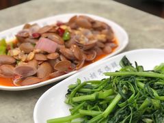 -四川小胡子海鲜(丁村万人海鲜广场店)