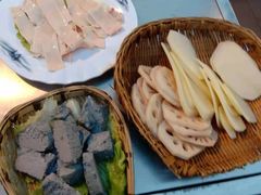 -楠柏弯休闲山庄(梨花溪店)