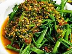 剁椒藤菜-洪霞餐馆