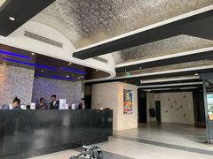 -桔子酒店(上海西藏北路地铁站店)