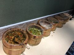 -丽丽三鲜螺蛳粉(田林路店)
