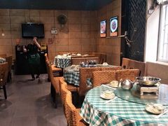 大堂-昱龙大盆牛蛙馆(三兴街总店)