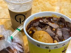 -覃肥叔桂林米粉(粮道街店)