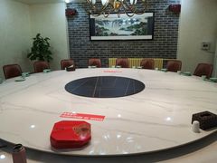 -忠顺斋易州印象烤鸭店(东关新村店)