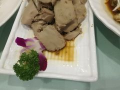 -万源龙顺度假庄园生态观光园