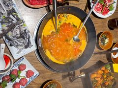 -贵厨酸汤牛肉(小十字店)