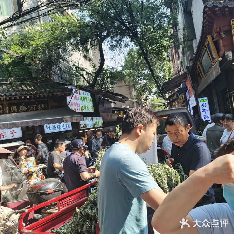 买回后是第二天加热了吃的，一致觉得比东南亚好吃