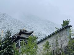 -冕宁灵山寺