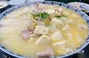Braised Pork with Cabbage, Tofu, and Vermicelli