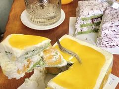 -山与蓝·轻糖鲜果蛋糕(勒泰店)