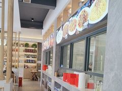 -严记小天府酸菜鱼(西四路店)