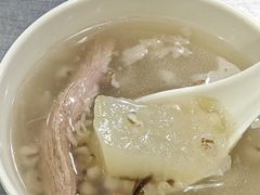 -华香鹅快餐店