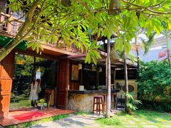 -Lam Vien Restaurant