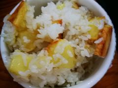 -抚仙湖石锅鱼菌园(明星鱼洞分店)