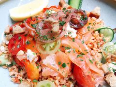 三文鱼沙拉-RAC BAR(安福路店)