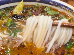 -云阿蛮云南生烫牛肉米线(奉贤路店)