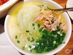 -叶婆婆钵钵鸡(解放碑店)