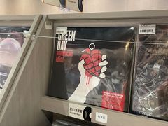 -浣熊唱片店(上海影城店)
