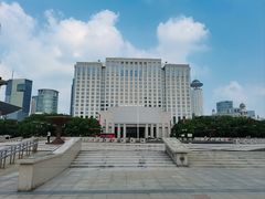 -人民广场