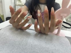 -SZ轻奢自助美甲美睫