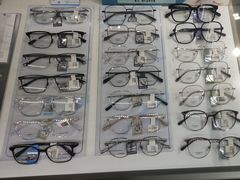 -荣视医眼镜(南外街店)