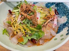 手工粗粮大拉皮-上关雪東北菜(中房金谊店)