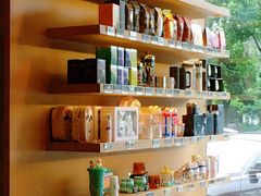 -星巴克臻选(舟山凯虹广场店)