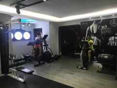 -简·无界健身工作室·运动康复·体态(石厦店)