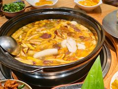 -一朵菌·野生菌探索家火锅(南亚店)