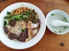 -牛八宝桂林米粉(八里庄店)