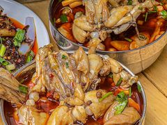 -鸿顺老铁锅美蛙鱼府(解放碑店)