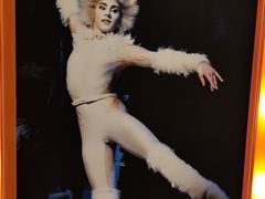 -交通银行前滩31演艺中心