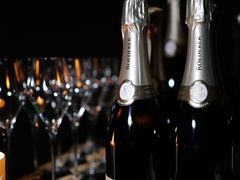 -广州瑰丽酒店·Black Iron黑金燚