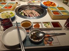 -韩香福烤肉庄园(华夏路店)
