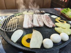 -彭妈家•韩国烤肉料理(张杨路店)
