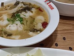 -南城香·饭香串香馄饨香(青年路店)